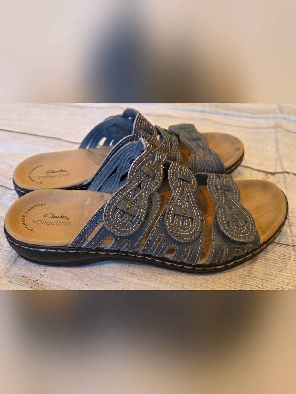 Clarks Collection Size 7 Laurieann 3 Strap Comfort Sandals Gray/Blue Adjustable